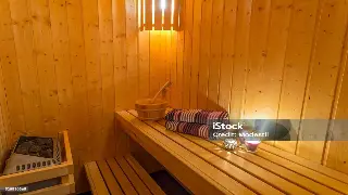 贵阳桑拿按摩新手入门：时间规划与最佳体验指南 封面