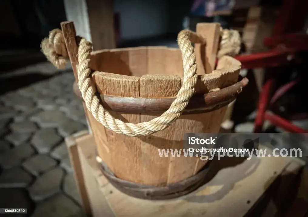 按摩技师与顾客沟通